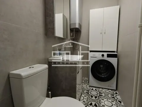 Rent, three bedroom apartment, 90m², Novi Beograd Blok 37, Novi Beograd Sve Podlokacije - image 2