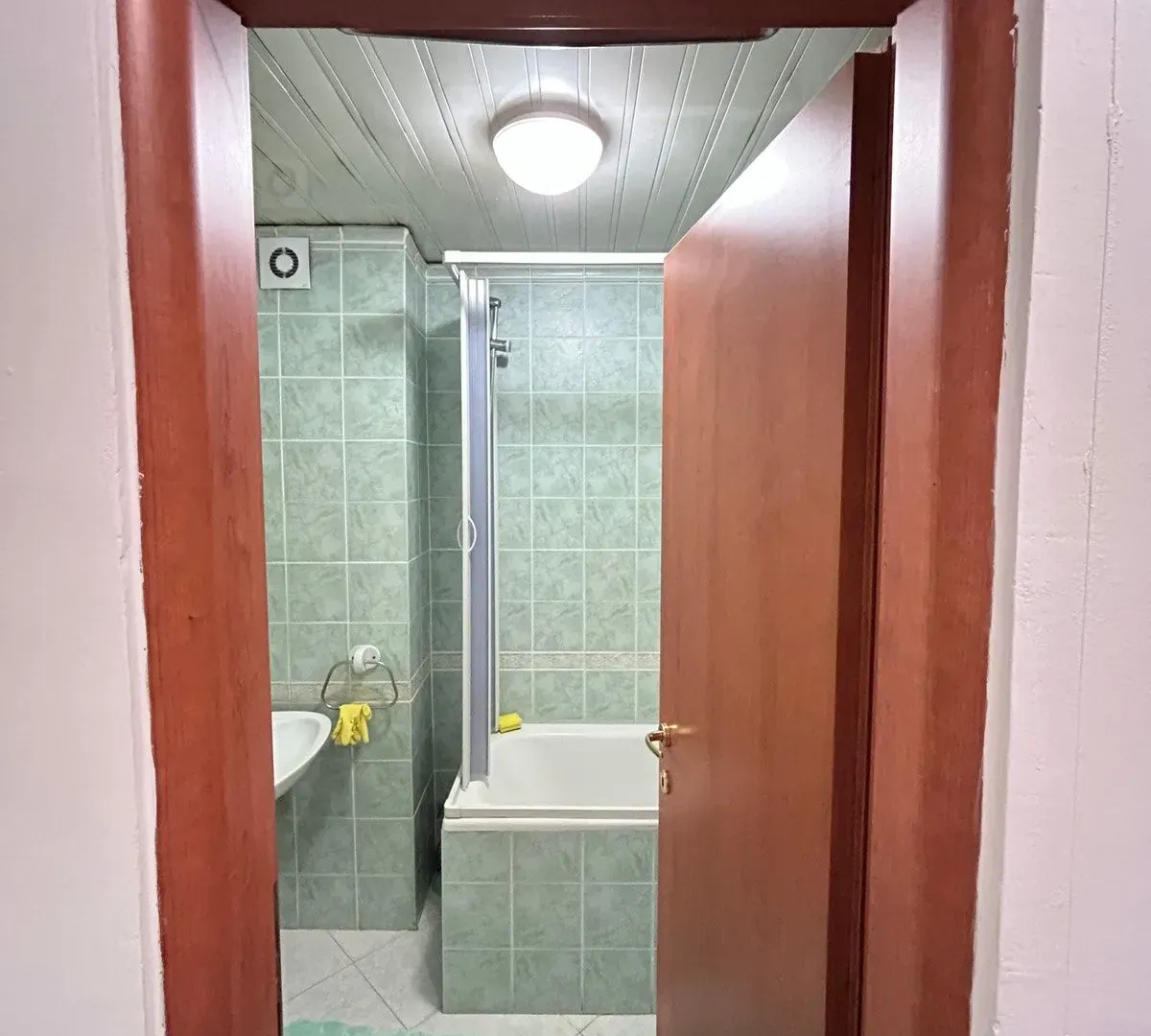 Izdavanje, dvosoban stan, 60m², Preko Morače, Podgorica