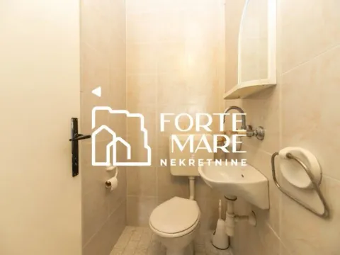 Sale, house, 266m², Igalo, Herceg Novi - image 2