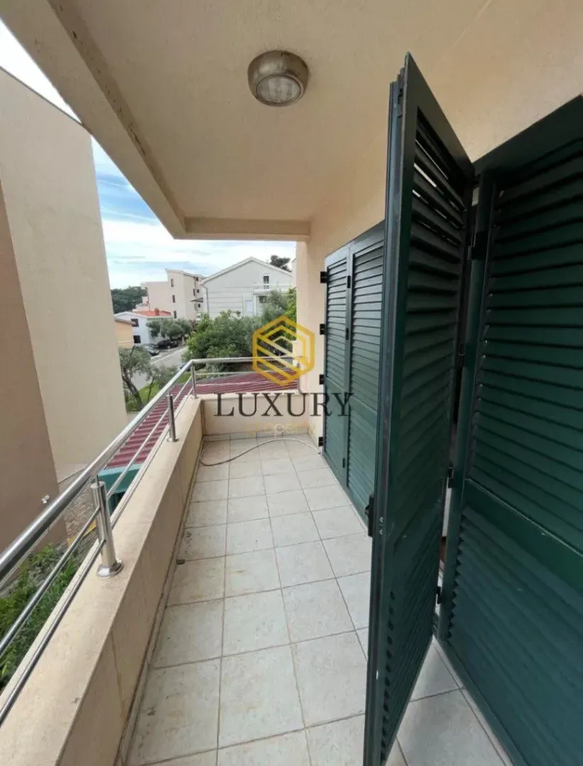 Prodaja, jednosoban stan, 44m², Petrovac, Budva