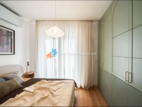 Rent, three bedroom apartment, 100m², Vračar Sve Podlokacije, Beograd - image 8