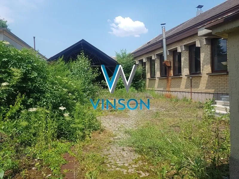 Prodaja, kuća, 688m², Centar, Sombor