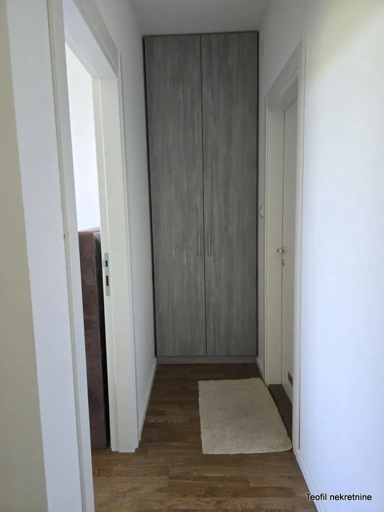 Izdavanje, dvosoban stan, 44m², Zvezdara, Zvezdara Sve Podlokacije