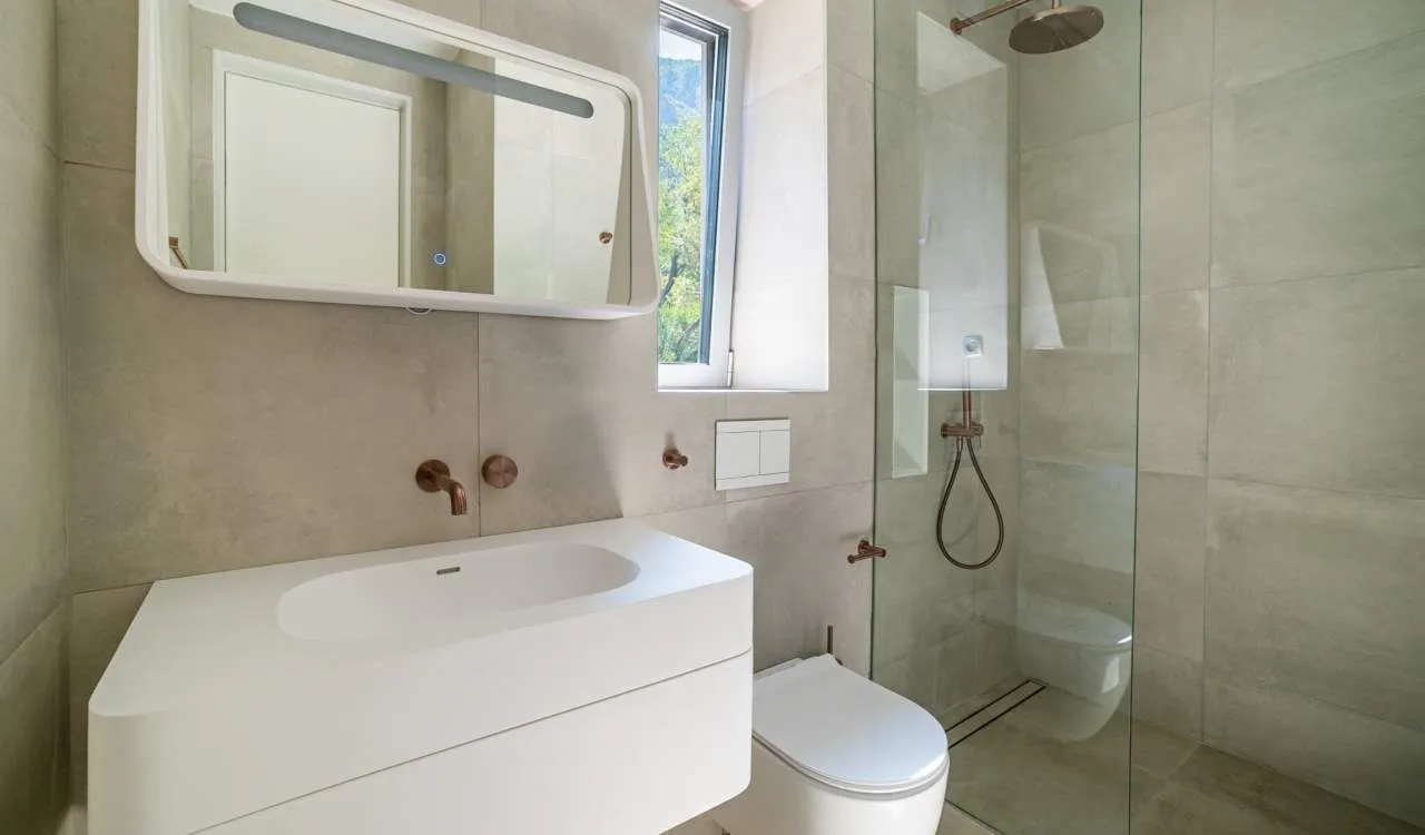 Prodaja, kuća, 231m², Blizikuće, Budva
