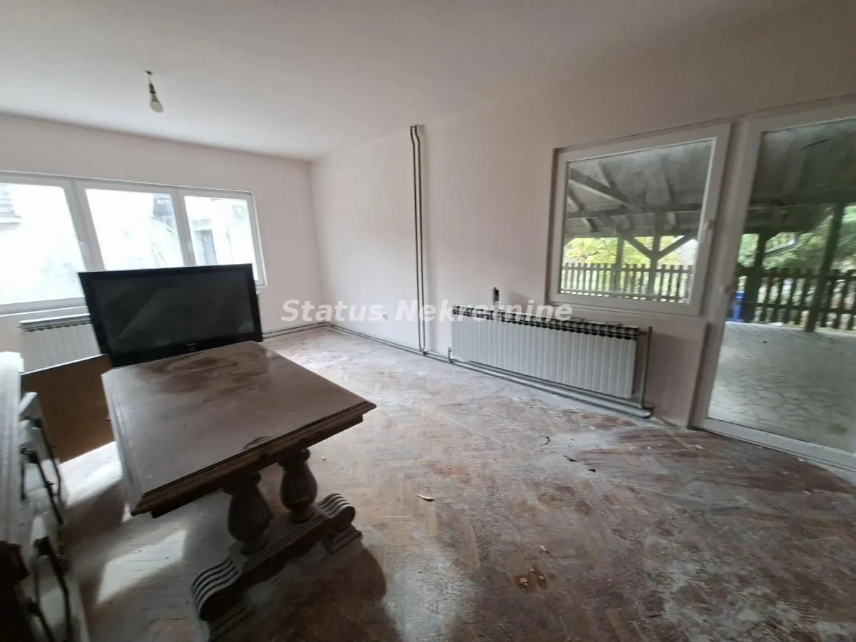 Prodaja, kuća, 118m², Futog, Novi Sad Sve Podlokacije