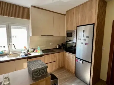 Prodaja, trosoban stan, 87m², Tuški Put, Podgorica - image 4