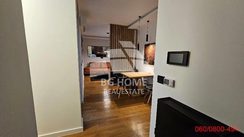 Izdavanje, jednosoban stan, 36m², Vračar Centar, Vračar Sve Podlokacije