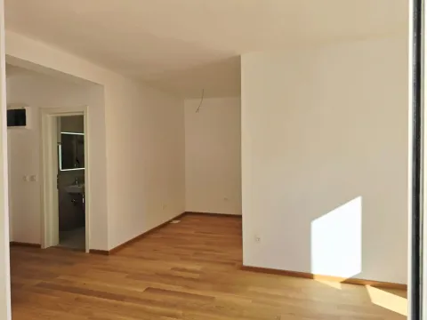 Prodaja, dvosoban stan, 65m², Centar, Budva - image 11