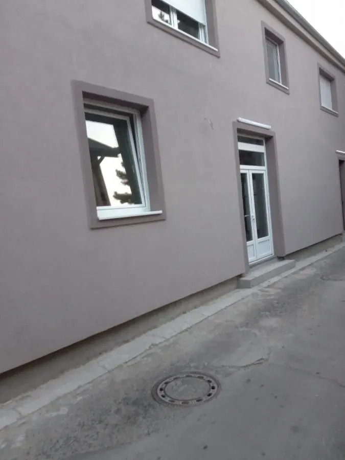 Rent, office space, 60m², Zemun Gornji Grad, Zemun Sve Podlokacije