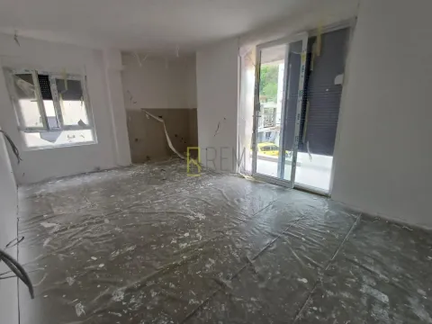 Prodaja, jednosoban stan, 55m², Momišići, Podgorica - image 15