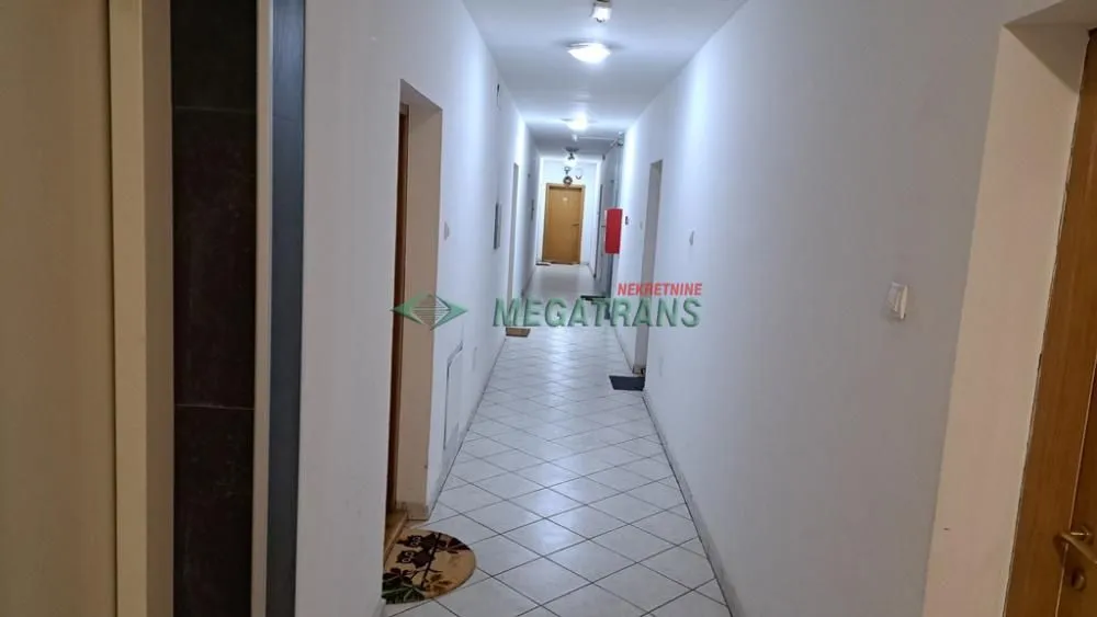 Prodaja, stan, 29m², Grbavica, Novi Sad Sve Podlokacije