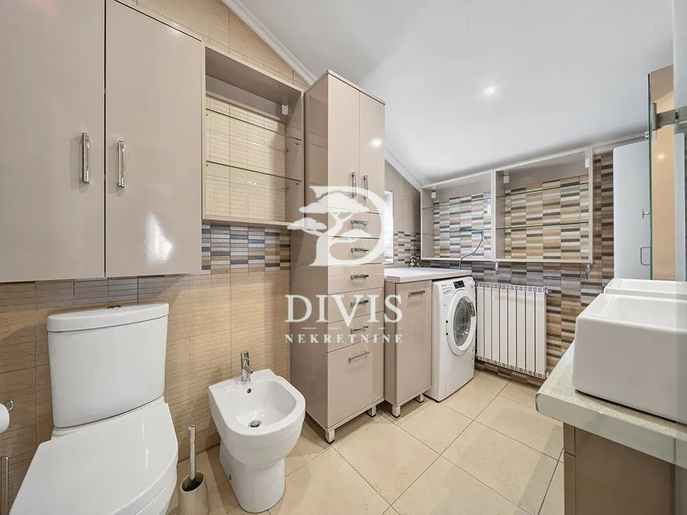 Sale, three bedroom apartment, 76m², Voždovac Sve Podlokacije, Beograd