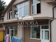 Prodaja, kuća, 400m², Sremčica, Beograd - image 1