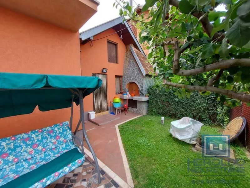 Prodaja, kuća, 116m², Rakitovo, Jagodina