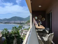 Izdavanje, dvosoban stan, 95m², Bečići, Budva - image 1