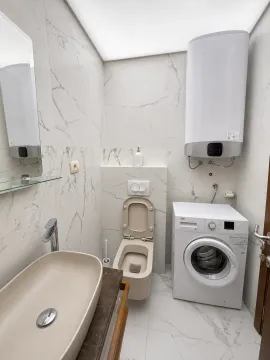 Rent, one bedroom apartment, 50m², Podkošljun, Budva - image 8