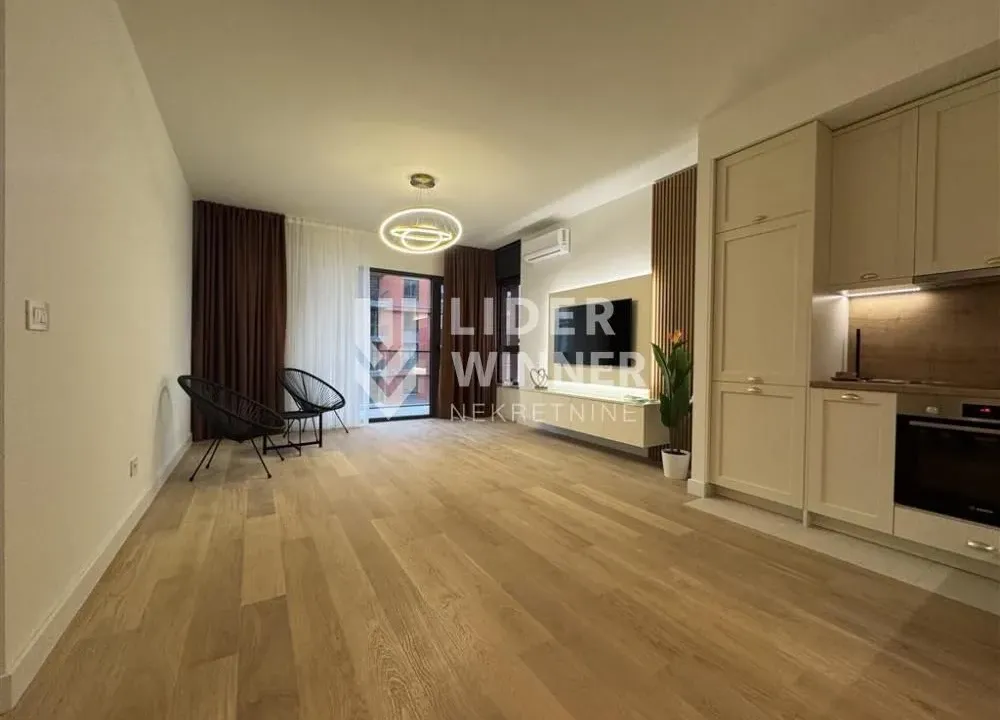 Prodaja, dvosoban stan, 55m², Savski Venac, Beograd