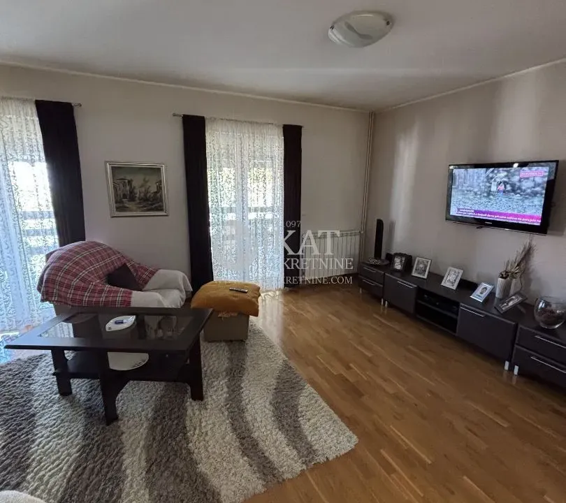 Prodaja, kuća, 224m², Višnjička Banja, Palilula Sve Podlokacije