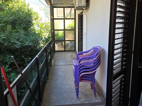 Prodaja, dvosoban stan, 55m², Velji Vinogradi, Budva - image 9