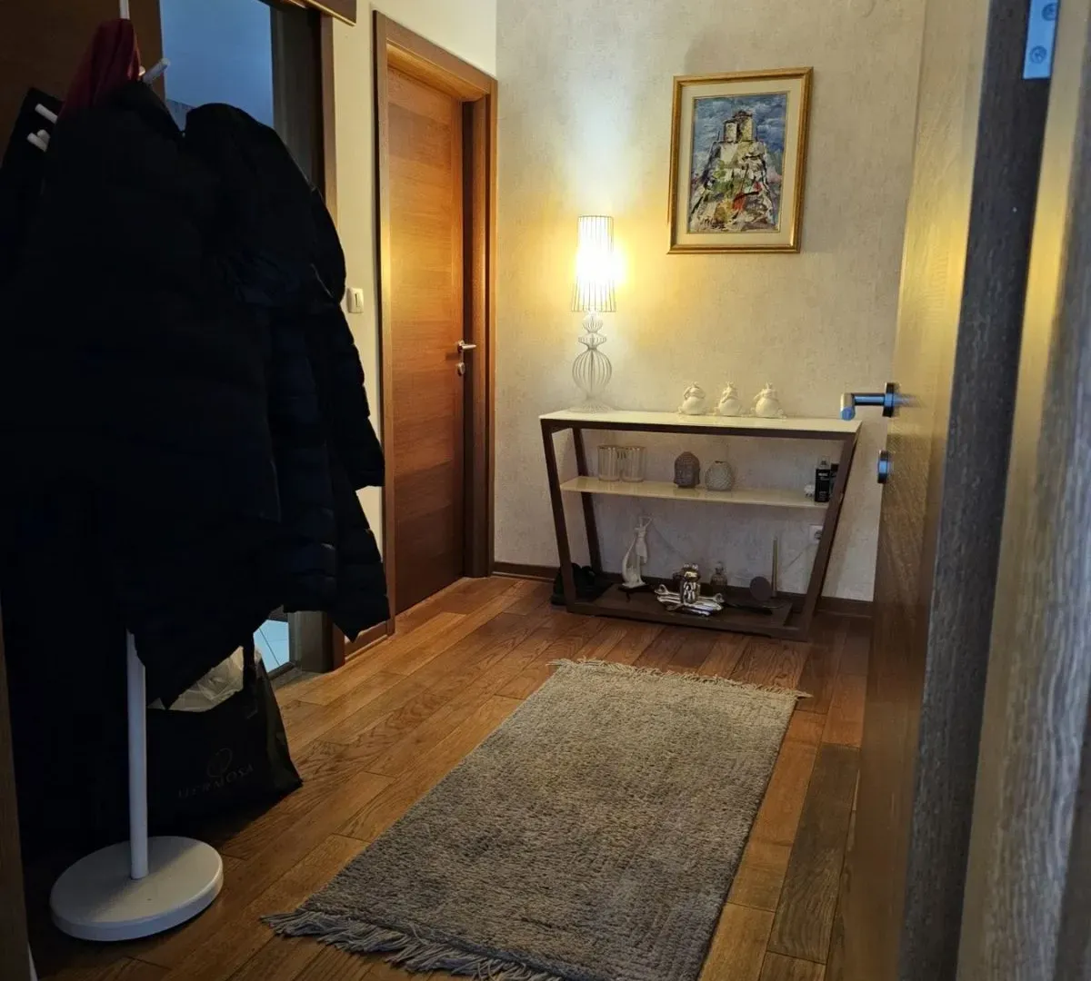 Prodaja, trosoban stan, 89m², Malo Brdo, Podgorica