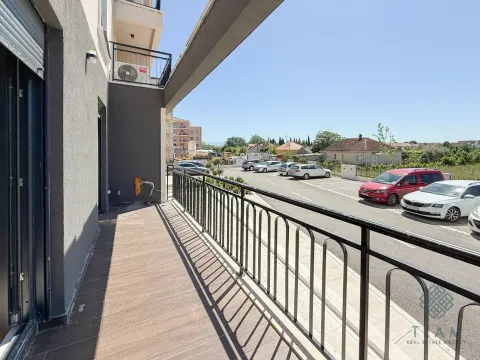 Prodaja, jednosoban stan, 39m², Tološi, Podgorica - image 5