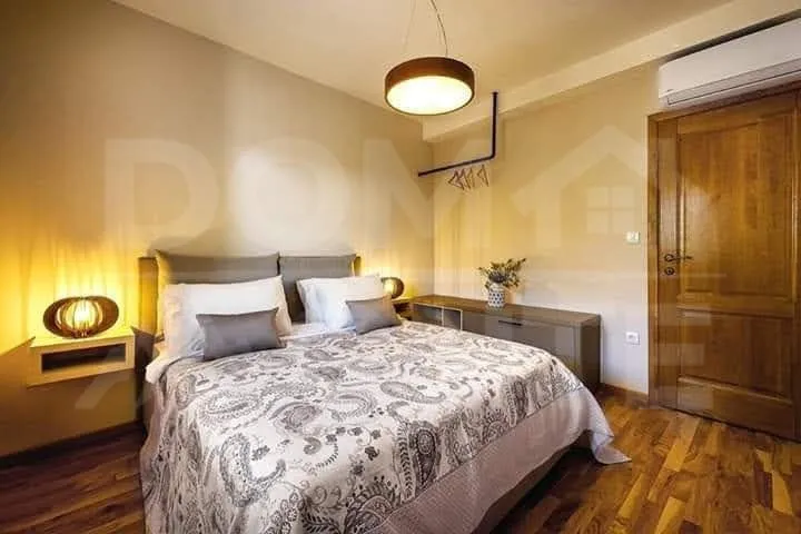 Rent, one bedroom apartment, 50m², Dobrota, Kotor