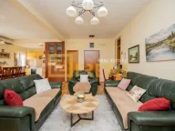 Prodaja, trosoban stan, 109m², Momišići, Podgorica - image 2