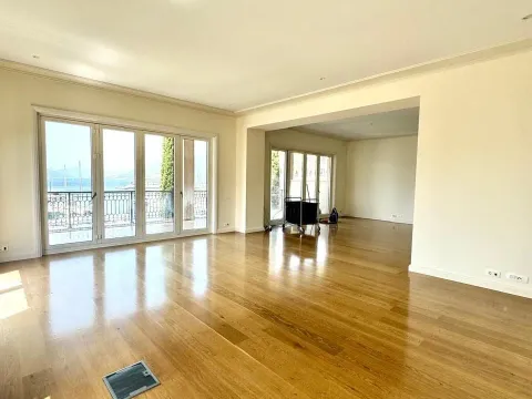 Prodaja, trosoban stan, 223m², Tivat, Crna Gora - image 9