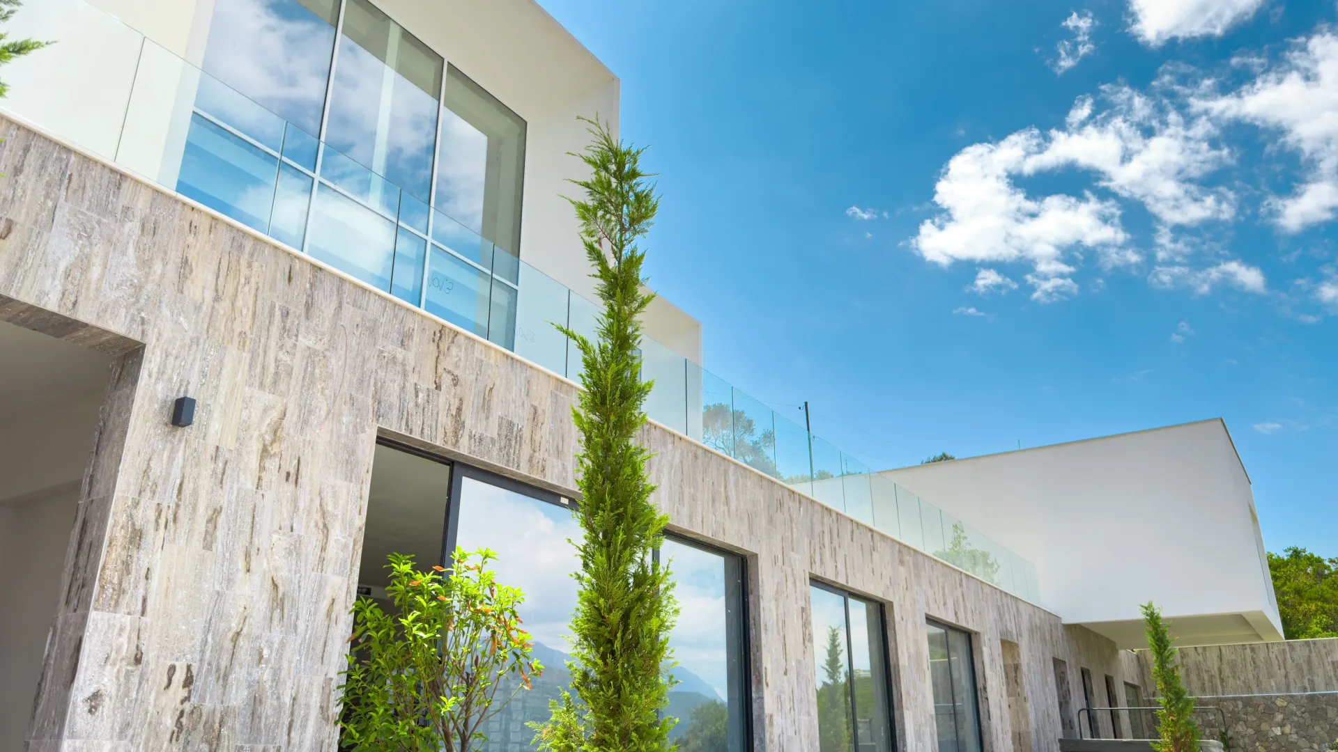 Prodaja, dvosoban stan, 119m², Krašići, Tivat