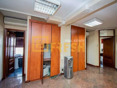 Izdavanje, poslovni prostor, 170m², Preko Morače, Podgorica - image 16