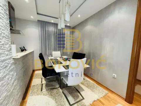 Prodaja, četvorosoban stan, 92m², Kneževac, Beograd - image 8