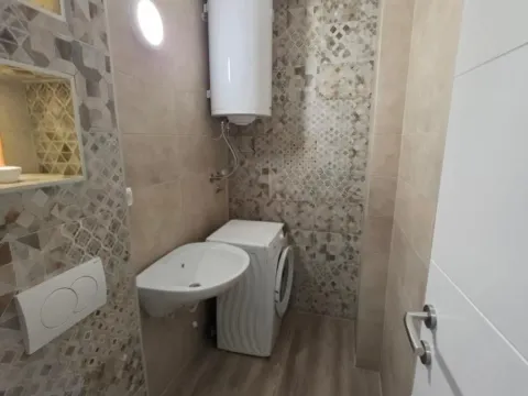 Prodaja, trosoban stan, 65m², Zemun Sve Podlokacije, Beograd - image 12