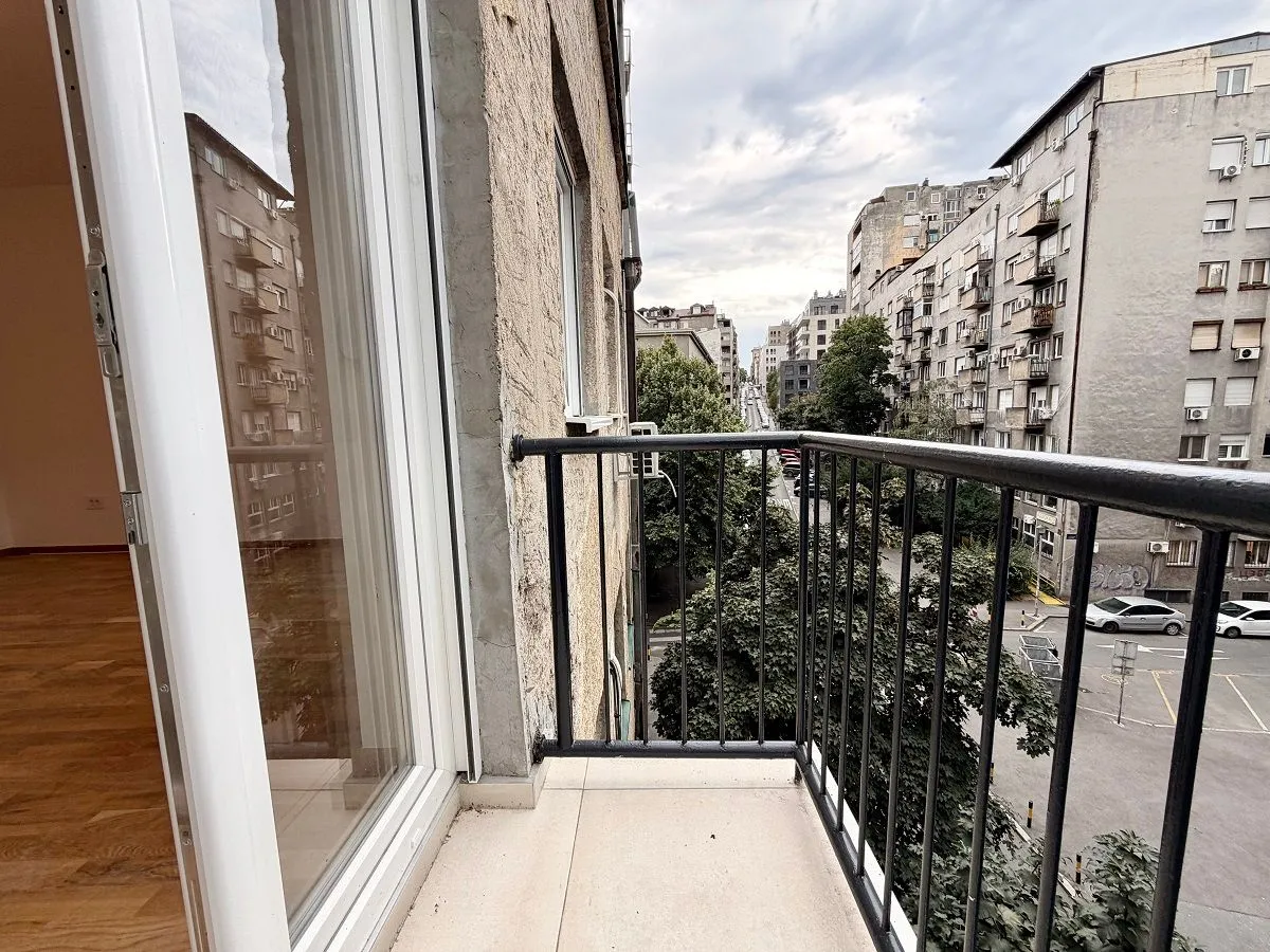 Sale, two bedroom apartment, 45m², Savski Venac, Beograd