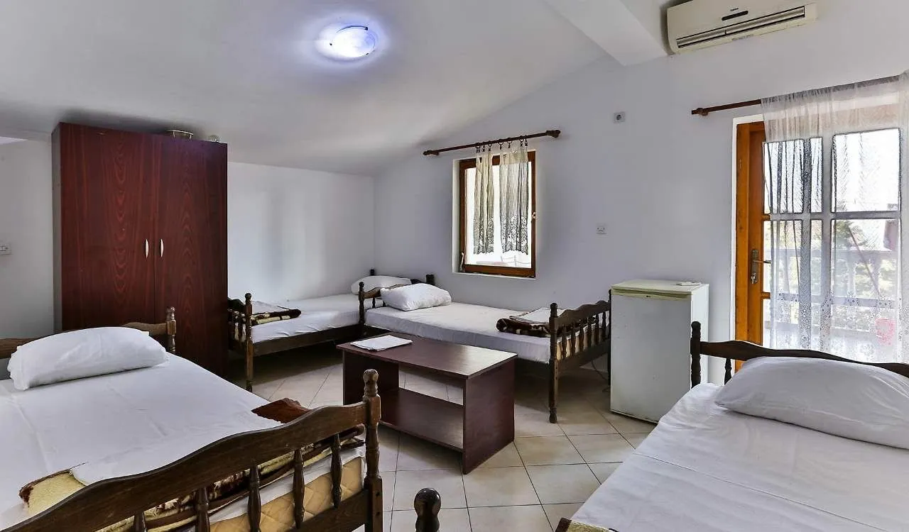 Sale, house, 360m², Sutomore, Bar