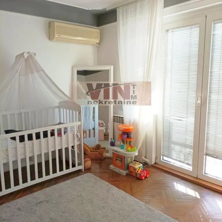 Sale, house, 150m², Severni Bulevar, Zvezdara Sve Podlokacije