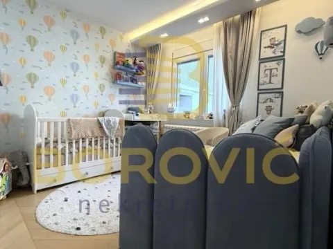 Sale, three bedroom apartment, 87m², Savski Venac, Beograd - image 11