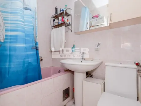 Sale, one bedroom apartment, 54m², Stari Grad, Beograd - image 15
