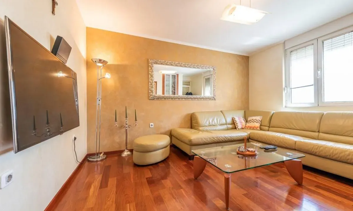 Prodaja, jednosoban stan, 49m², Budva, Crna Gora