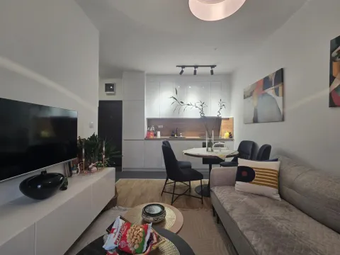 Prodaja, jednosoban stan, 34m², Zabjelo, Podgorica - image 1