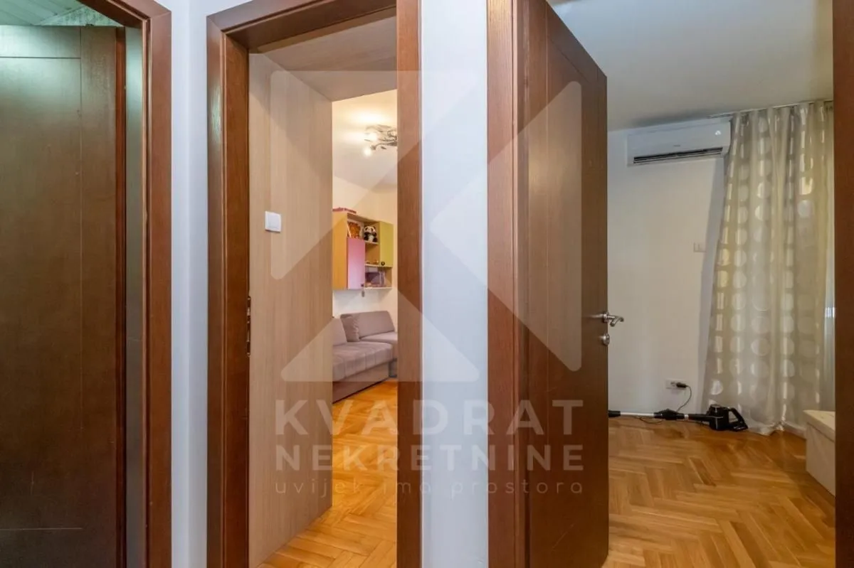 Rent, three bedroom apartment, 97m², Blok 9, Podgorica