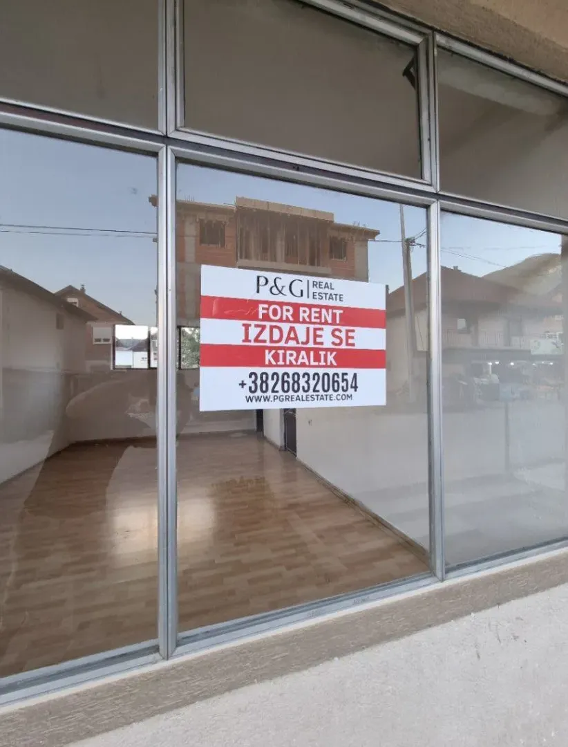 Rent, office space, 67m², Centar, Plav