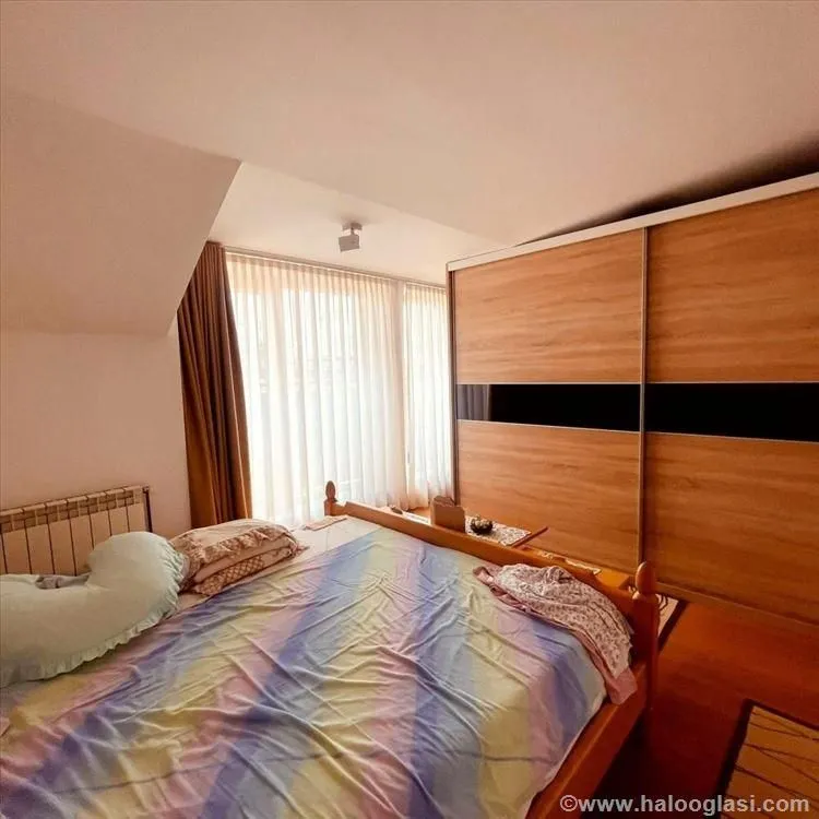 Izdavanje, trosoban stan, 137m², Vračar Hram, Vračar Sve Podlokacije