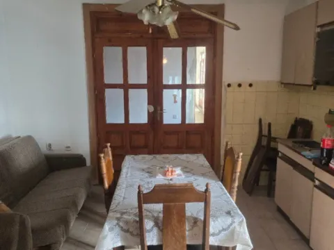 Sale, house, 300m², Majur, Jagodina - image 6