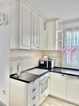 Rent, one bedroom apartment, 50m², Grbavica, Novi Sad Sve Podlokacije - image 11