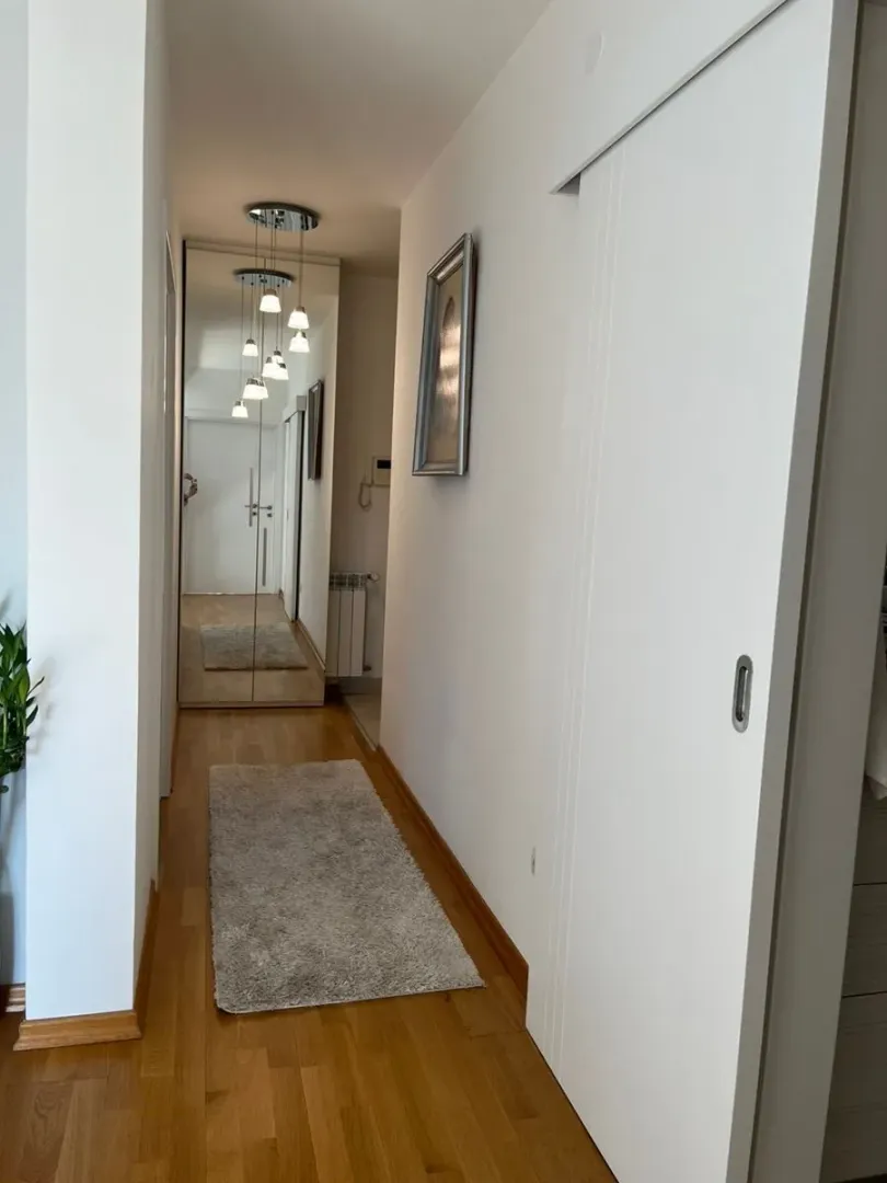 Prodaja, trosoban stan, 61m², Lekino Brdo, Voždovac Sve Podlokacije