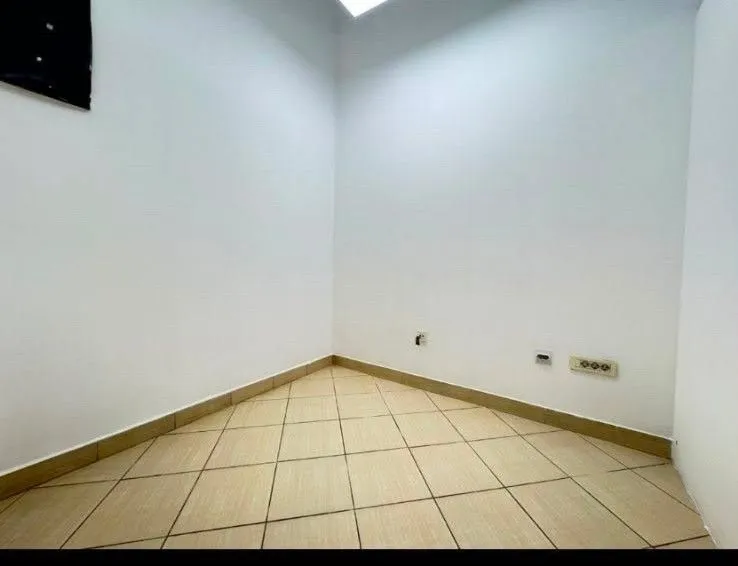 Rent, office space, 25m², Stari Aerodrom, Podgorica