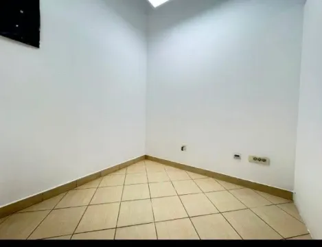 Rent, office space, 25m², Stari Aerodrom, Podgorica - image 3