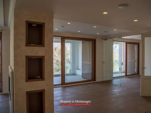 Prodaja, kuća, 585m², Stoliv, Kotor - image 19