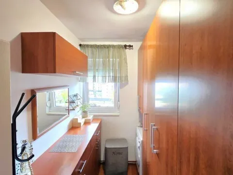 Sale, one bedroom apartment, 76m², Dubovica, Budva - image 11