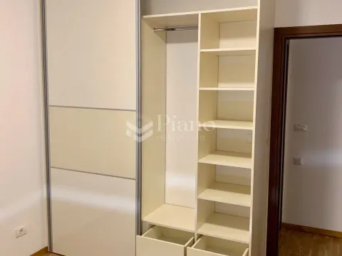 Rent, two bedroom apartment, 74m², City Kvart, Podgorica - image 3